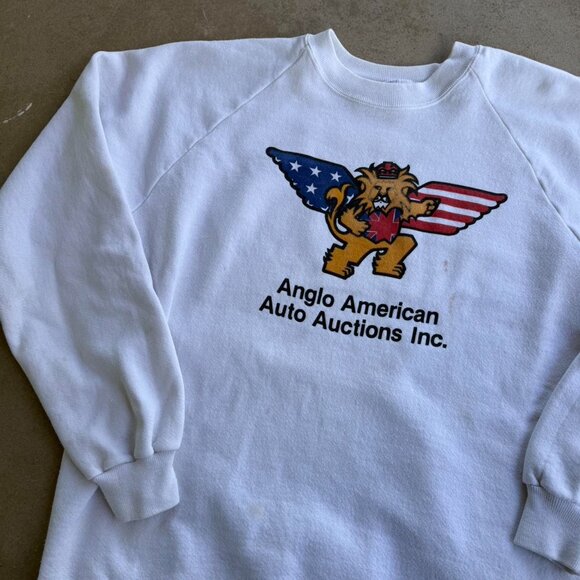 90s ANGELO AMERICAN AUTO AUCTIONS WHITE VINTAGE GRAPHIC CREWNECK SWEATER - Picture 3 of 6